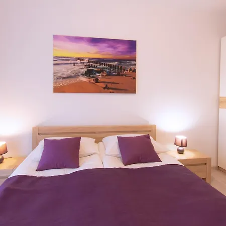 Z Garazem Solna 11c/306 Apartmán *