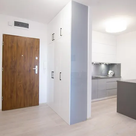 Z Garazem Solna 11c/306 Kolobrzeg